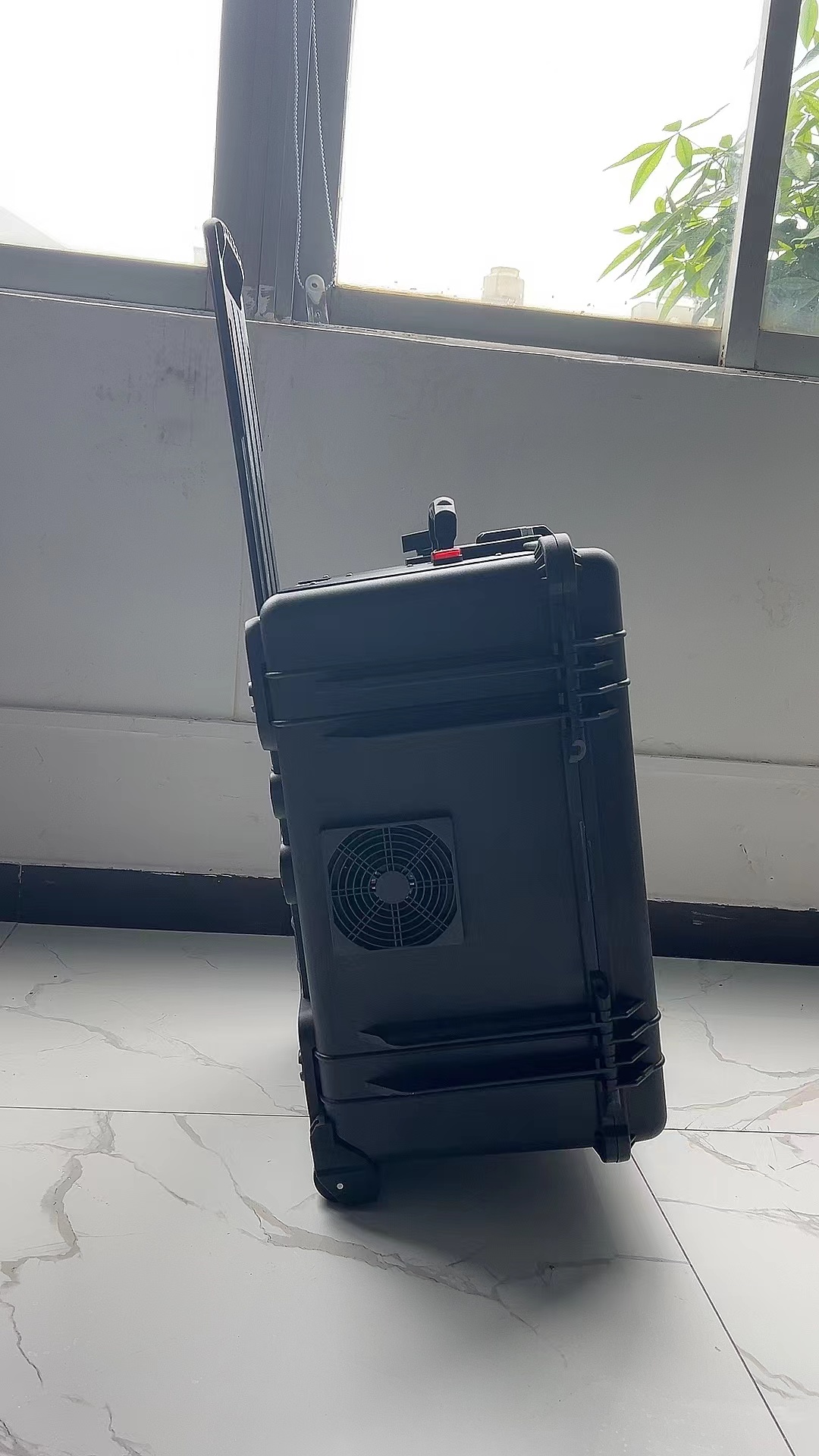 岚皋手拉箱型移动通信干扰器